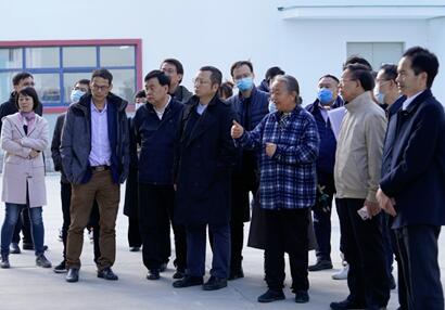 國家工信部專家組調(diào)研奇正藏藥，孫寶國院士高度肯定奇正青稞產(chǎn)品研發(fā)