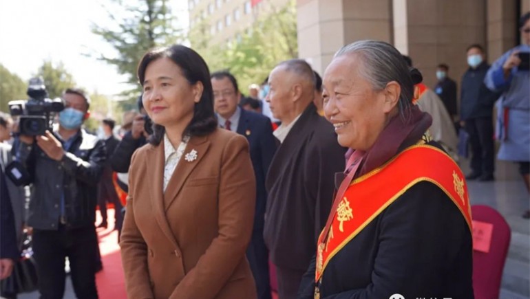 傳承精華，讓藏醫(yī)藥造福人民健康安全！