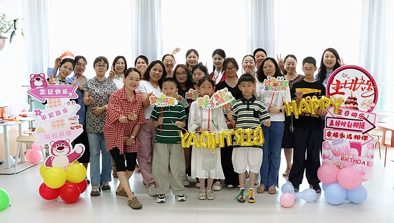 “溫馨時(shí)刻，共同慶生”集團(tuán)公司員工生日會